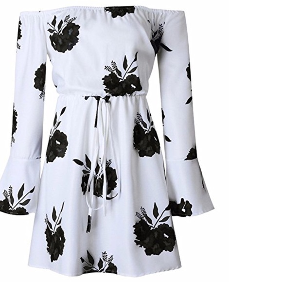 women off shoulder floral print mini dress - Picture 4 of 7